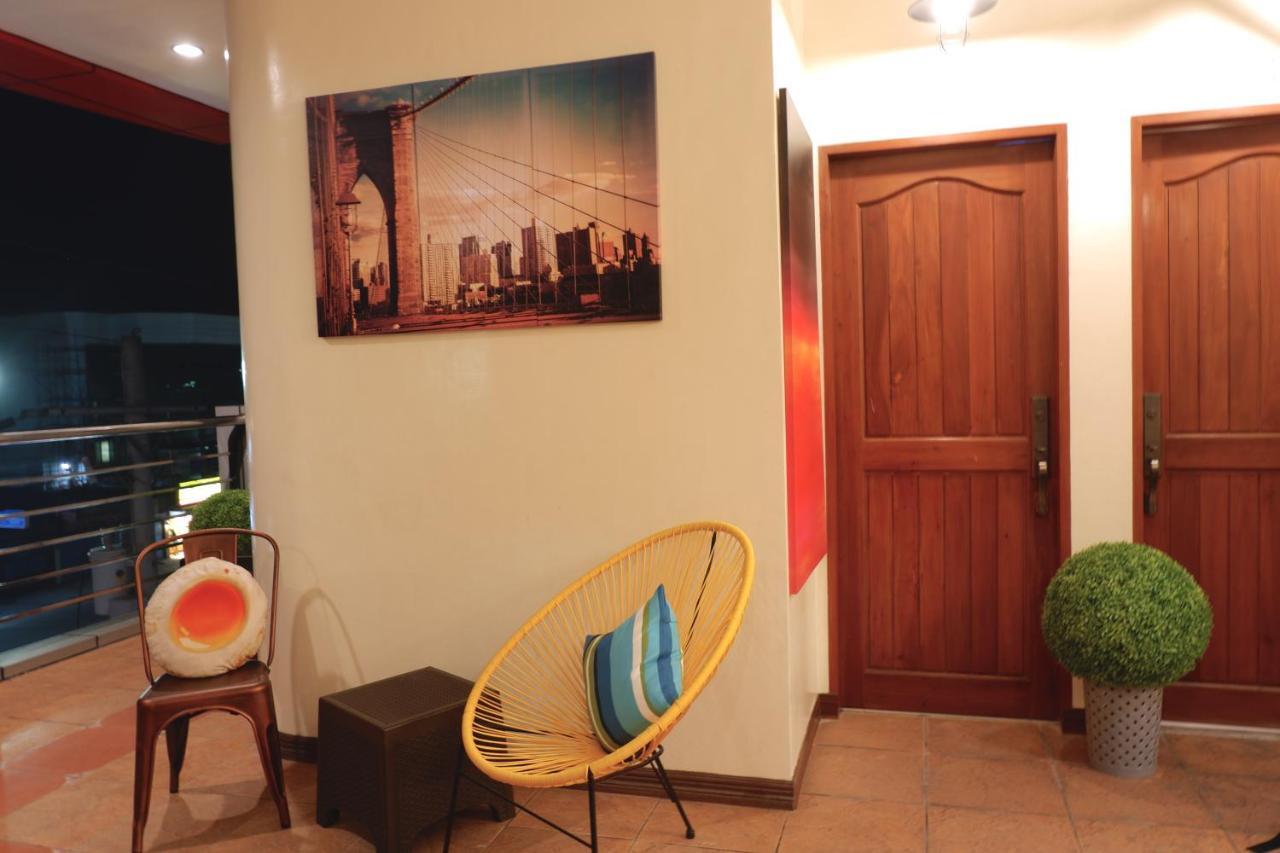 The Runway Inn - Mactan Cebu Lapu-Lapu City Zewnętrze zdjęcie